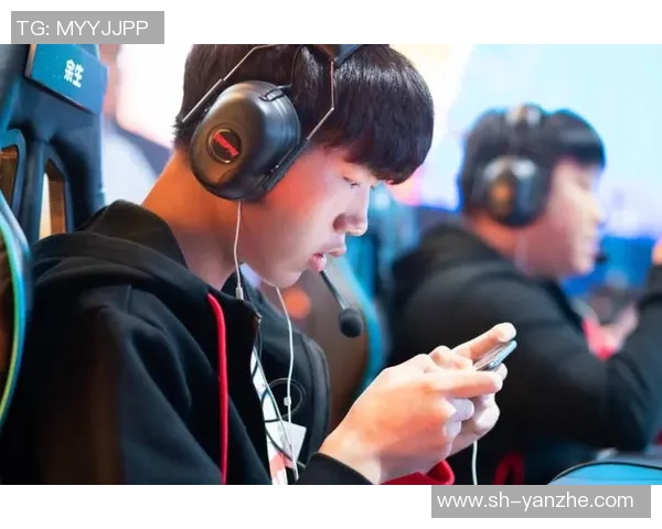 WE团队协作在世界大师赛中的精彩表现与战术分析